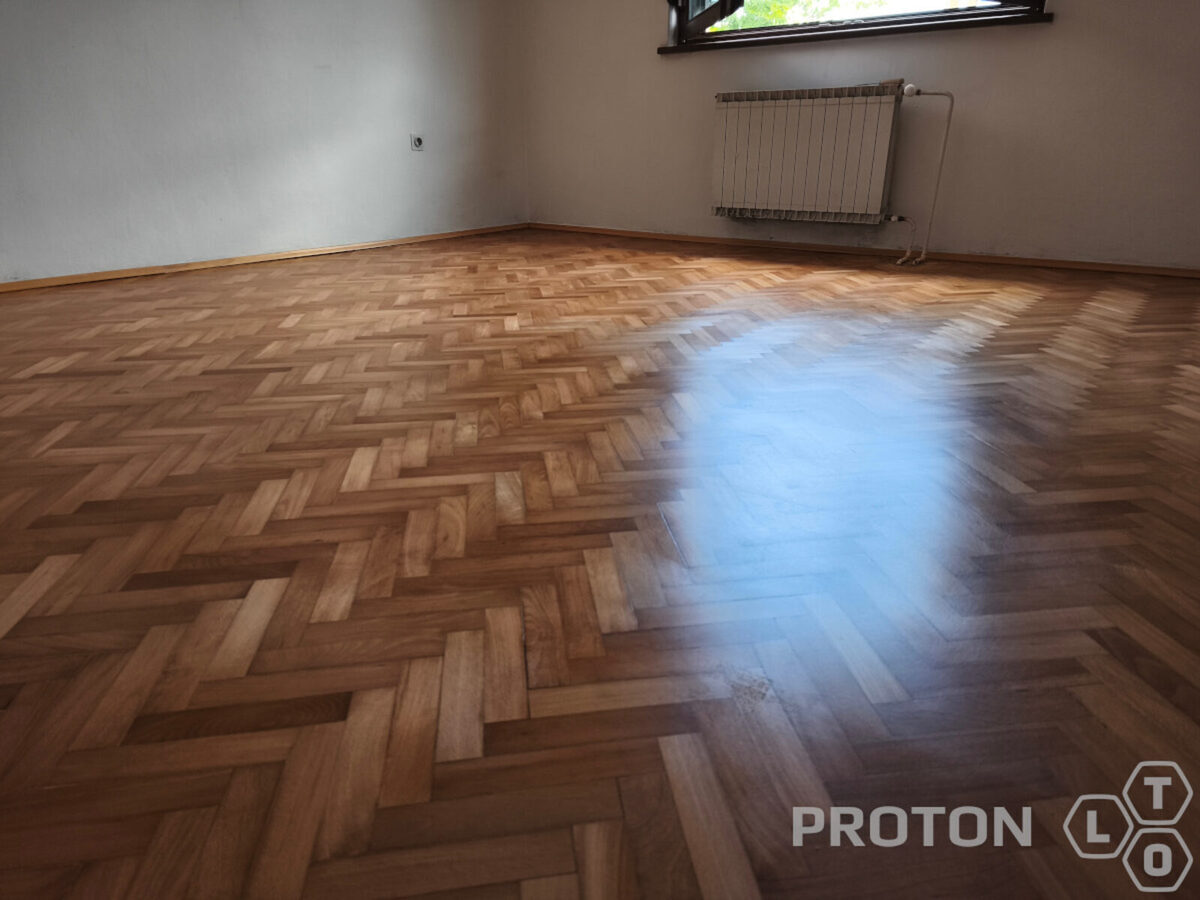 Bukov parket obnovljen